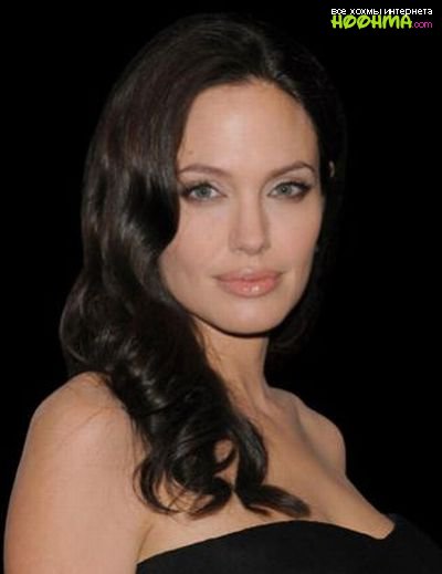 Старые фотографии Анджелины Джоли